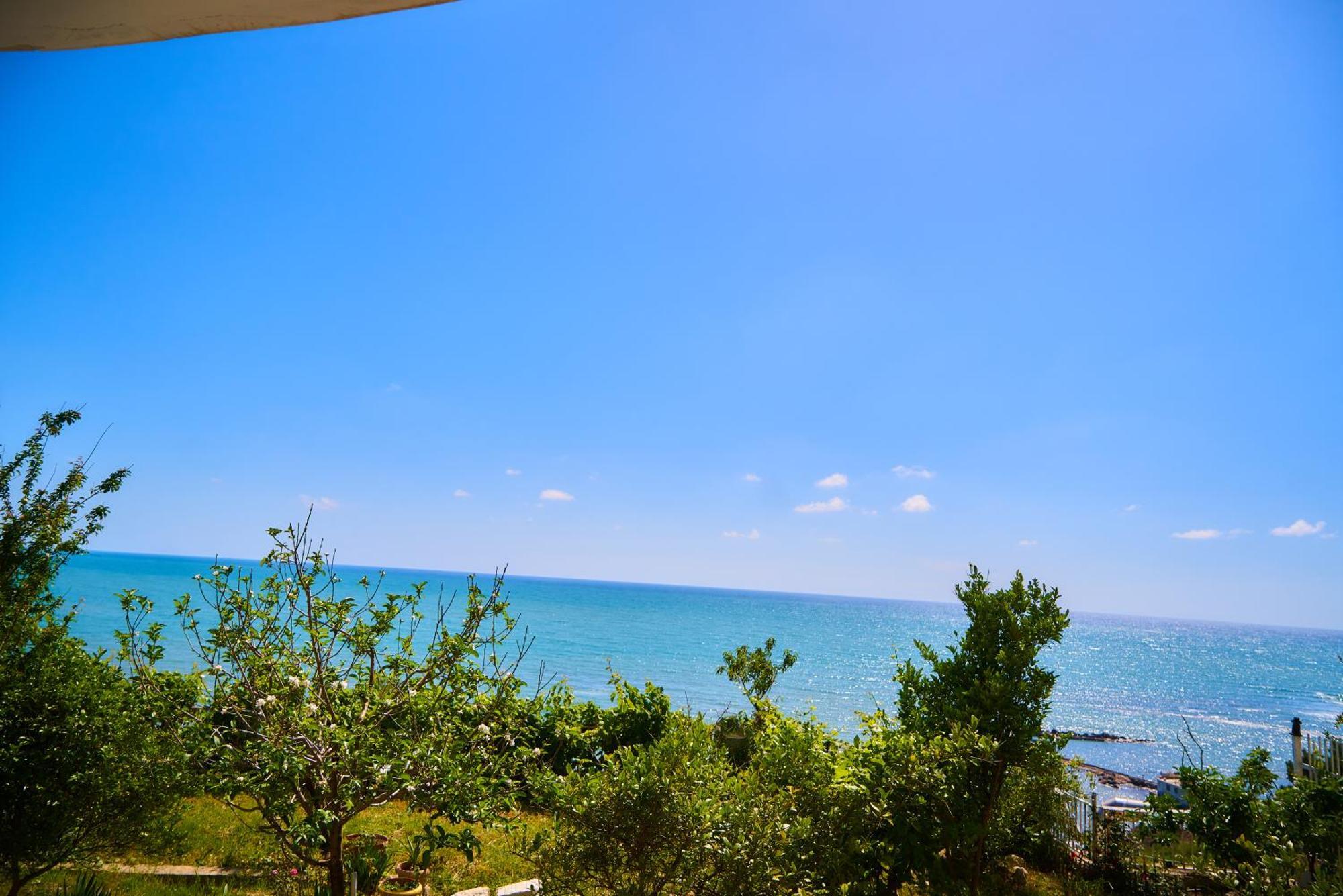 Beachfront Adriatic Sunset Vila Durres Exterior photo